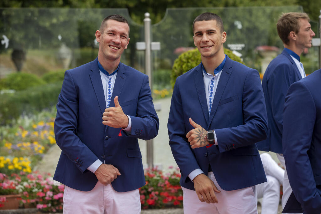 Bývalý boxer Tomi Kid Kovács a naša nádej Andrej Czeméz v akcii.