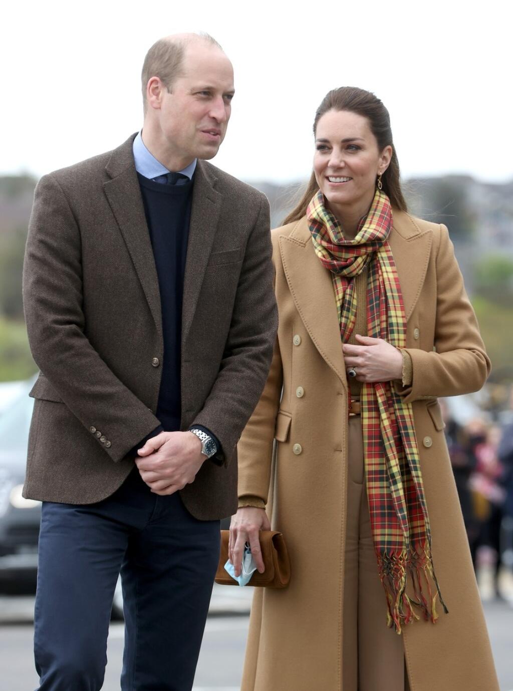 Princ William a Kate Middleton na kráľovskom turné po Škótsku.