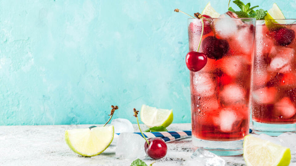 Summer,Iced,Refreshment,Drink,,Cherry,Cola,Lemonade,Or,Mojito,Cocktail