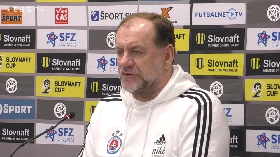 Tréner Slovana Bratislava Vladimír Weiss pred finále Slovnaft Cupu