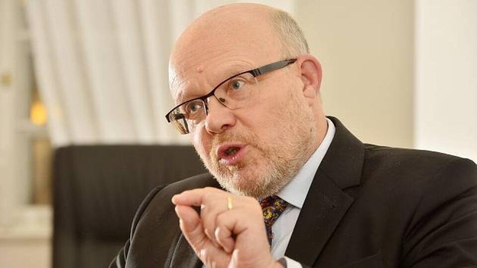 Vlastimil Válek