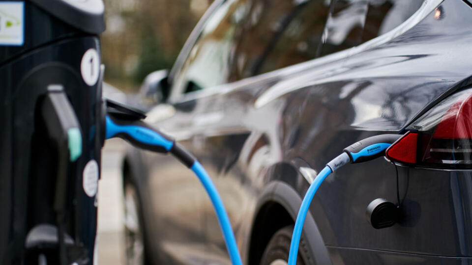 Electric Car Charging Stations - London