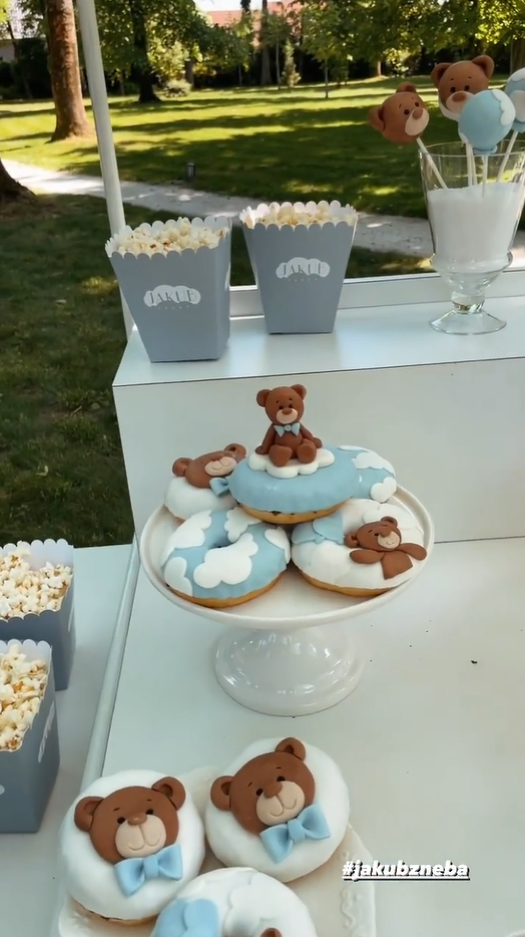 Candybar na Jakubkovej oslave.