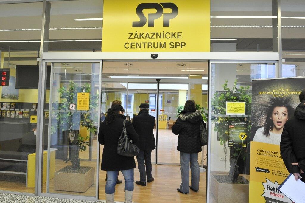 SPP:  Súhlasíme, že jedným z nástrojov, ktorý pomôže predísť prepúšťaniu, je aj práca na kratší pracovný čas. Naša spoločnosť by s opatrením, keď štát dopláca príjem zamestnancov, ktorí pracujú kratší pracovný čas, samozrejme, súhlasila.
