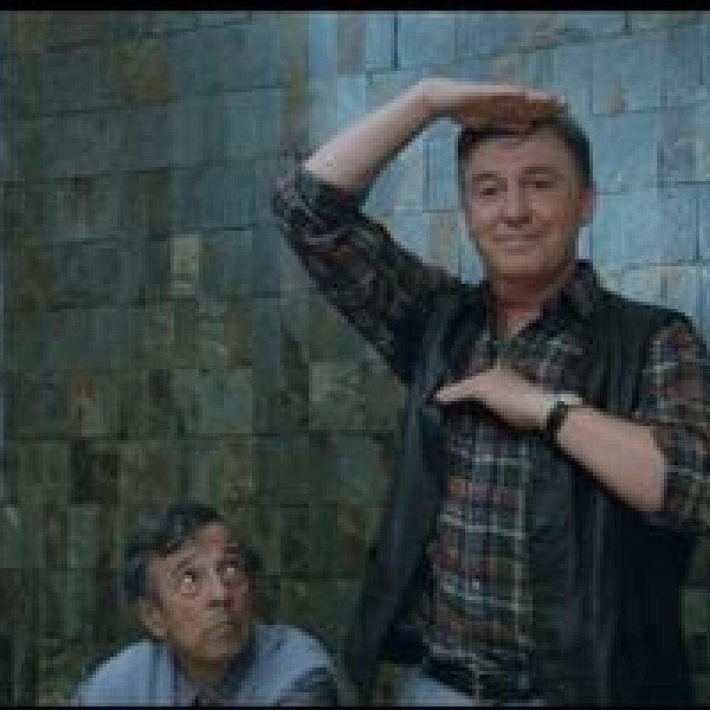 Slunce, seno, erotika