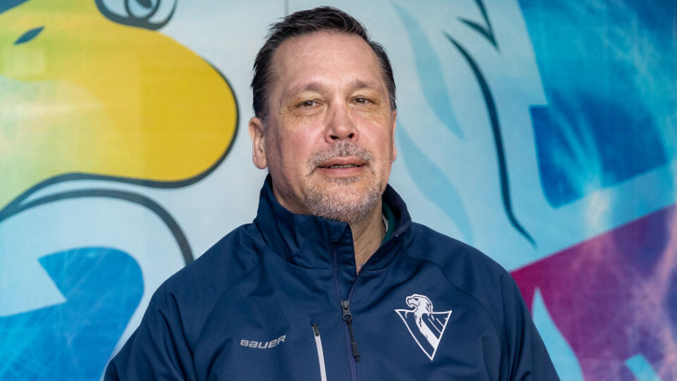 Vedenie hokejového klubu Slovan Bratislava odvolalo z funkcie športového riaditeľa Ota Haščáka.