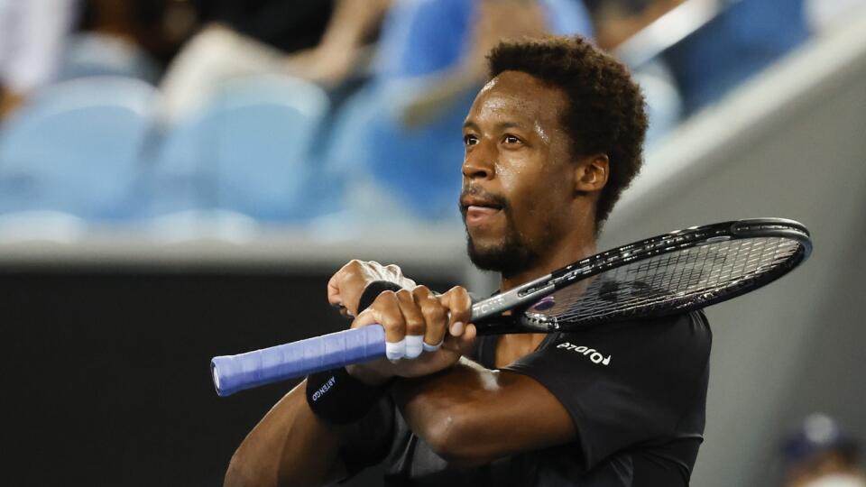 Francúzsky tenista Gael Monfils priznal zdravotné problémy po tretej dávke vakcíny.