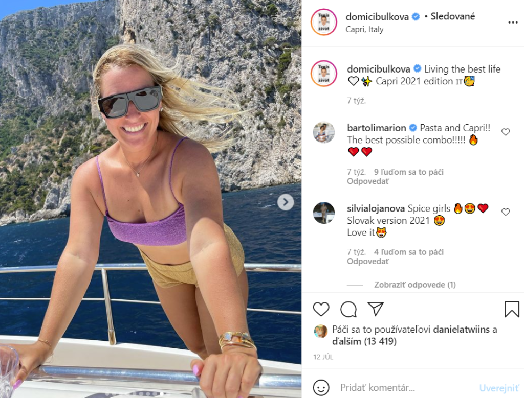 Dominika Cibulkova si dokáže užiť leto. O jej syna sa zatiaľ stará skúsená opatrovateľka.