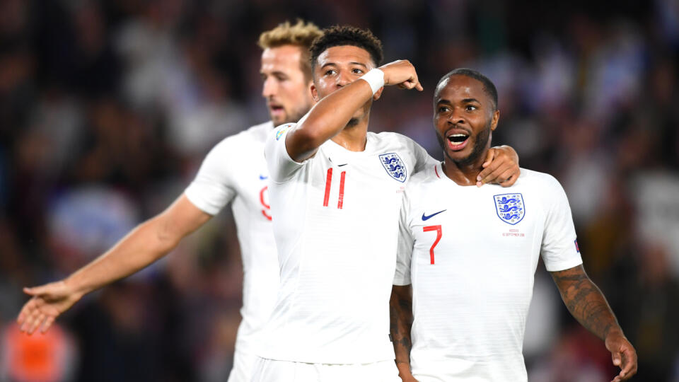 Jadon Sancho a Raheem Sterling.