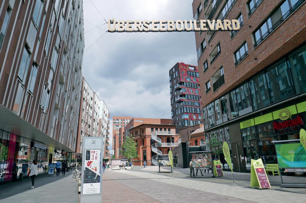 Hlavná nákupná zóna Überseeboulevard