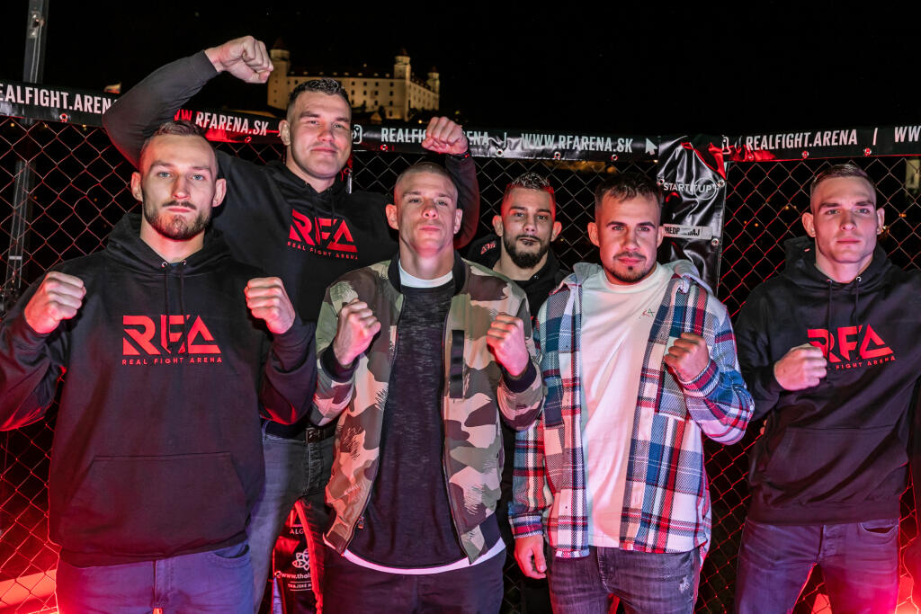Na česko-slovenskú bojovú scénu vstupuje nová organizácia Real Fight Arena, ktorá už predstavila prvé mená bojovníkov zo Slovenska a Čiech.