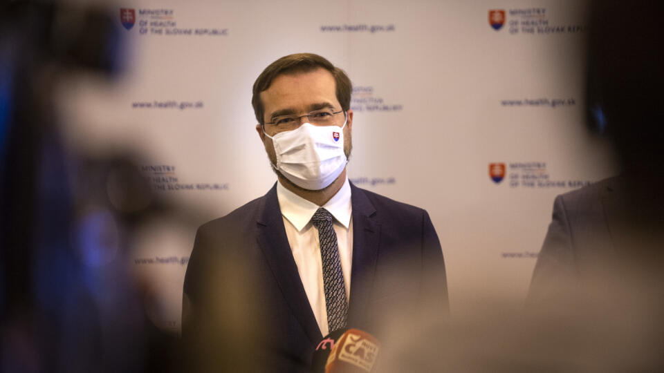Na snímke minister zdravotníctva SR Marek Krajčí(OĽaNO) počas tlačovej konferencie k aktuálnej pandemicej situácii 6. novembra 2020 Bratislave. FOTO TASR - Jakub Kotian