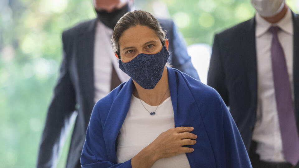 Na snímke ministerka spravodlivosti SR Mária Kolíková (Za ľudí) prichádza na 37. rokovanie vlády SR v Bratislave 16. septembra 2020. FOTO TASR - Jaroslav Novák