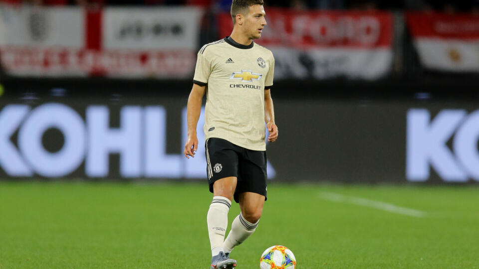 Diogo Dalot sa liečil v Číne.