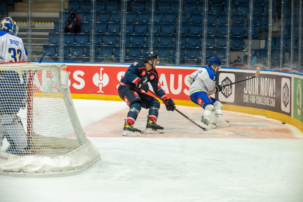 Slovan prehral s Leksandom 2:4.