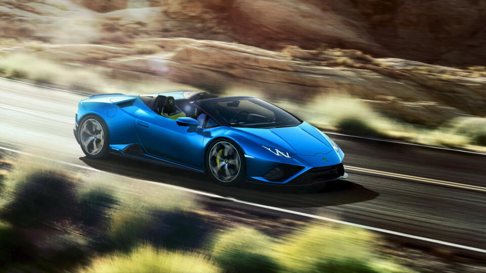 Lamborghini Huracán RWD Spyder.