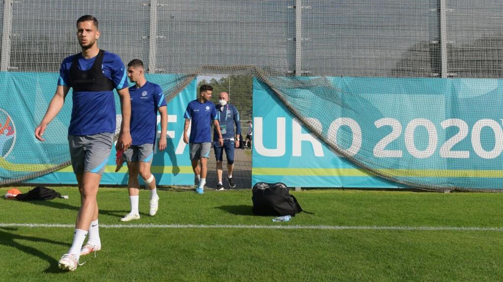 Naši hráči ho absolvovali v Petrohrade, kde ich v pondelok 14. júna čaká úvodný zápase v E-skupine ME proti Poľsku.