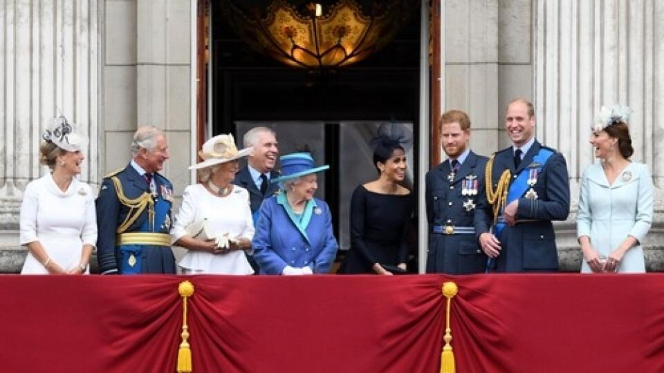 Britská kráľovská rodina porušila tradíciu a vyjadrila sa k Ukrajine.