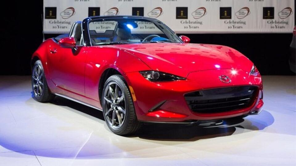 Mazda MX-5 je Svetové auto roka 2016