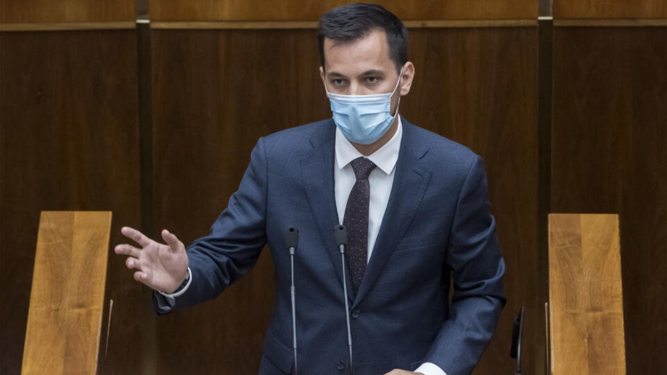 Na snímke podpredseda parlamentu Juraj Šeliga (Za ľudí) počas 11. schôdze Národnej rady SR v Bratislave 2. septembra 2020.