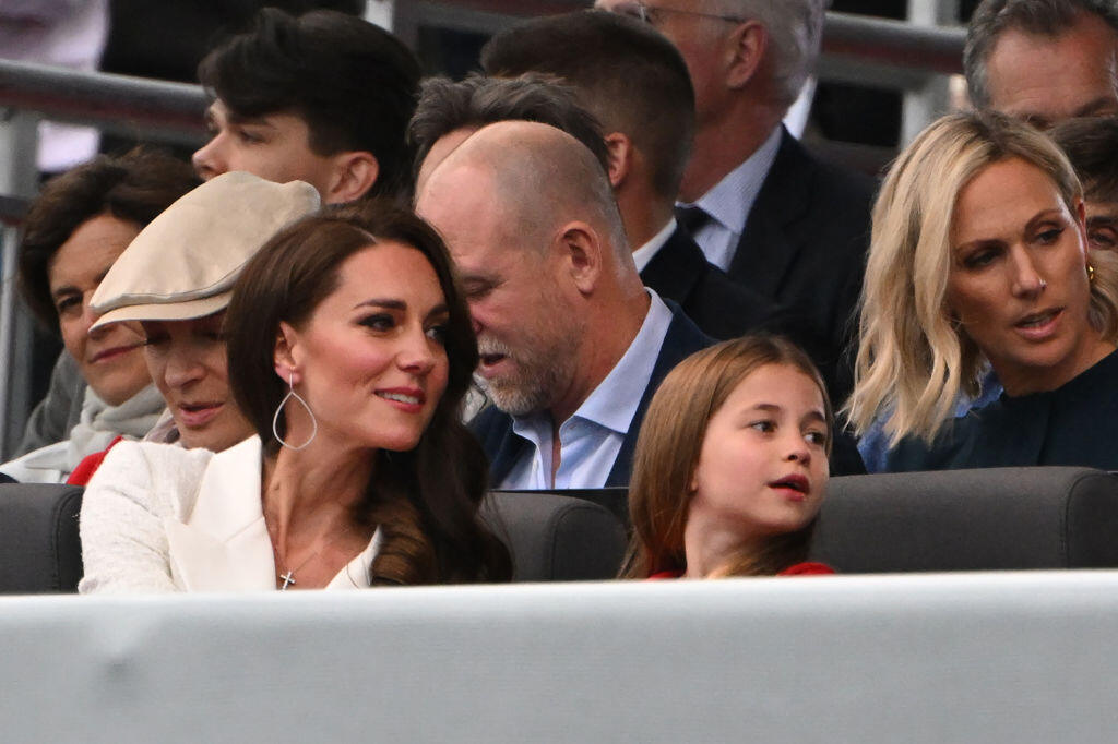 Vojvodkyňa Kate s dcérou, princeznou Charlotte počas sobotňajšieho koncertu