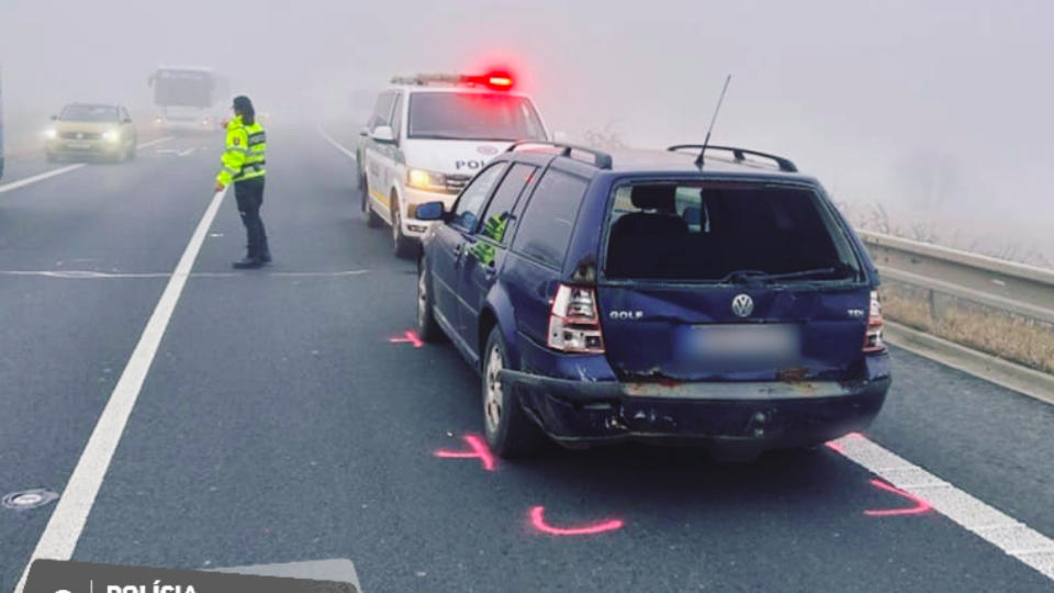 Polícia apeluje na vodičov, aby pri Ožďanoch zvýšili opatrnosť.