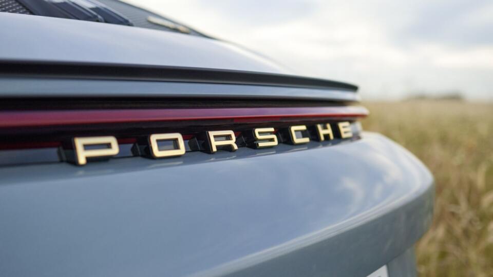 Porsche 911 S/T