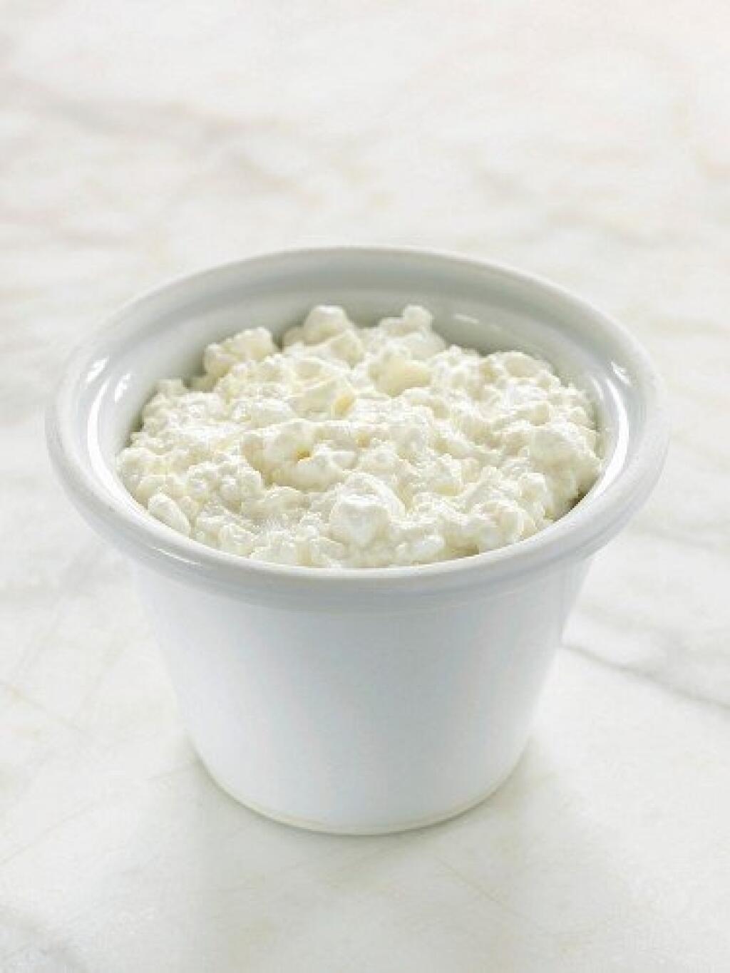 Do plnky spotrebujete 250 g tvarohu.