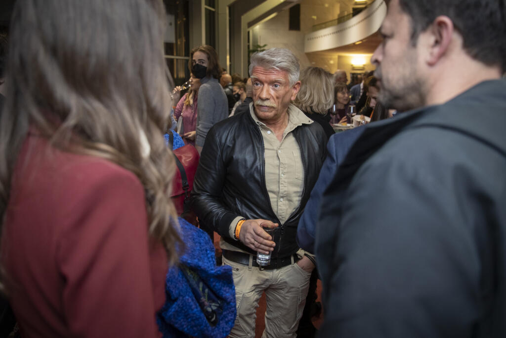 Na snímke vpravo je Richard Stanke.