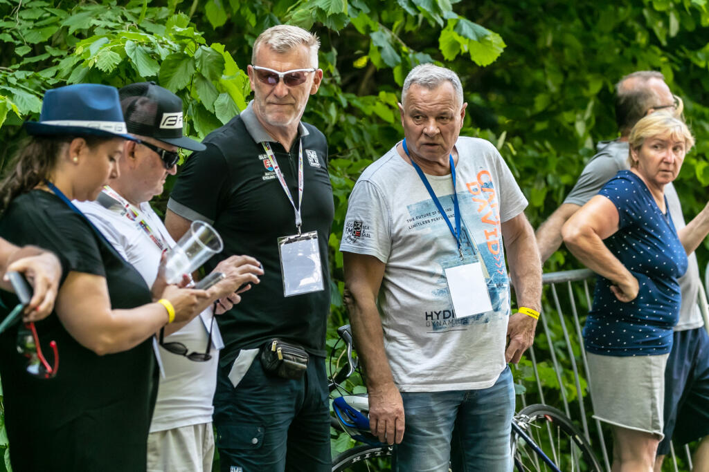 Saganovmu otcovi robil spoločnosť aj šéf slovenskej cyklistiky Peter Privara.