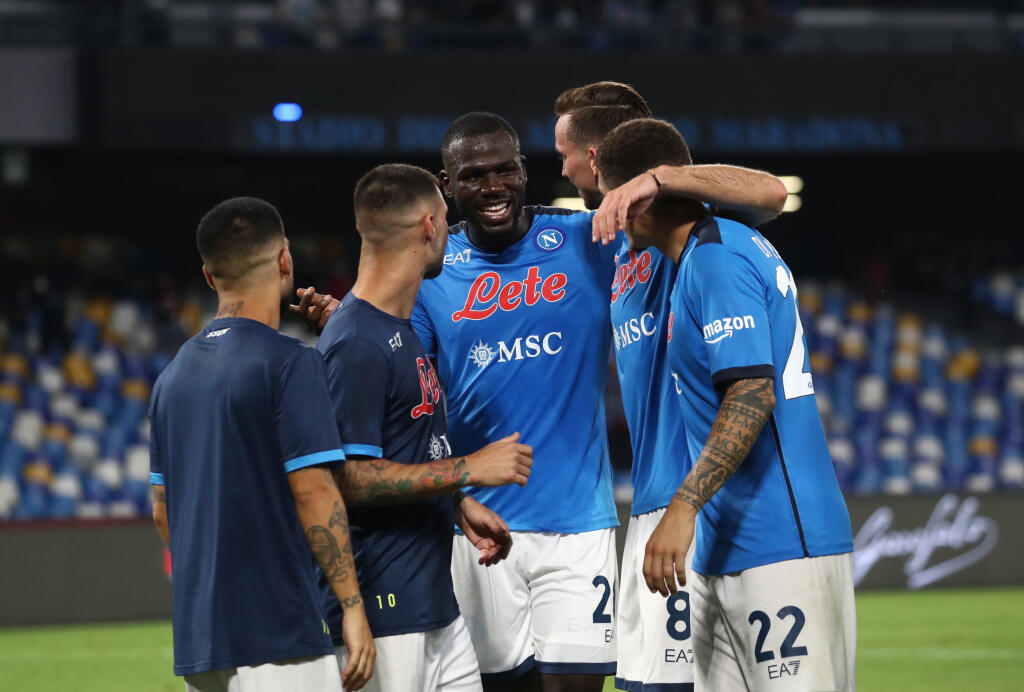 Futbalisti Juventusu Turín sú aj po treťom kole najvyššej talianskej súťaže bez víťazstva, čo sa im stalo druhýkrát za uplynulých 52 sezón. Postarali sa o to hráči SSC Neapol, ktorí v sobotňajšom zápase 3. kola zdolali