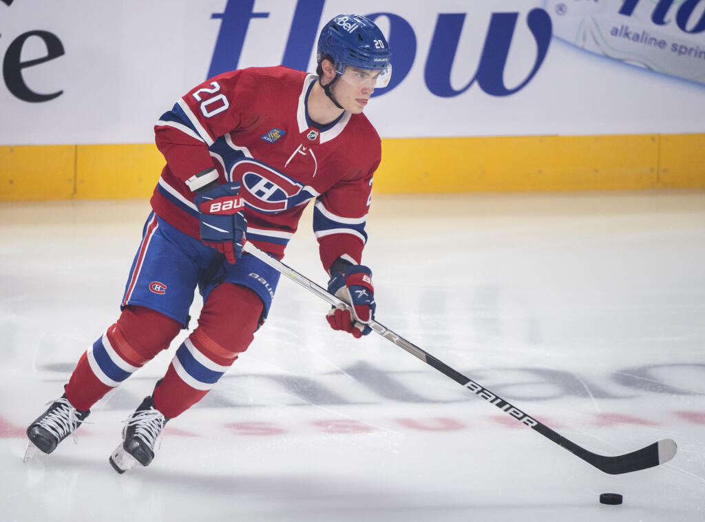KK7 Montreal - Slovesnký útočník Juraj Slafkovský z Montrealu Canadiens pred prípravným zápasom pred novou sezónou NHL proti New Jersey Devils 26. septembra 2022 v Montreale. FOTO TASR/AP
Montreal Canadiens left wing Juraj Slafkovsky skates prior to NHL preseason hockey game action against the New Jersey Devils in Montreal, Monday, Sept. 26, 2022. (Graham Hughes/The Canadian Press via AP)
