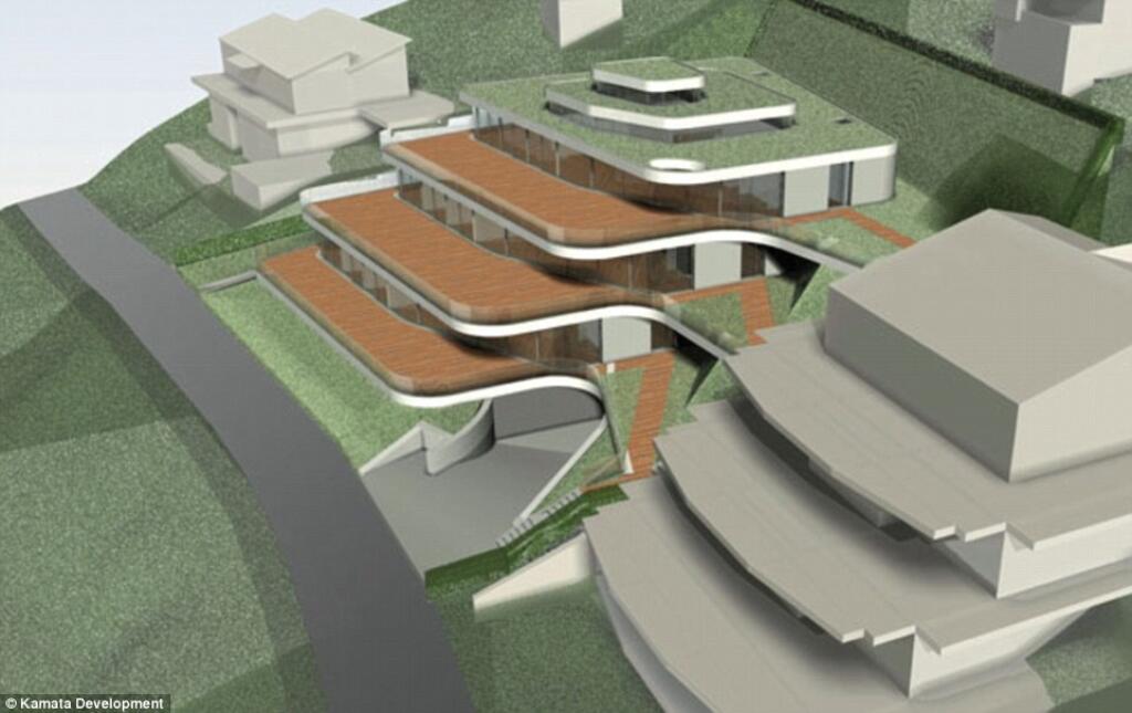Vila v Zürichu v časti Wollerau je podľa všetkého najluxusnejšou Federerovou rezidenciou. Na 500 metroch štvorcových sa Federerovci nemusia báť, že by sa tlačili, odhadovaná cena komplexu je 7,5 milióna eur.