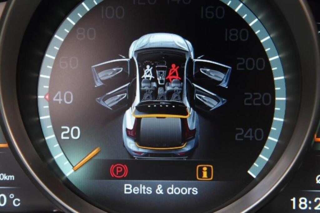TREND test Volvo V40 T2 1,6l