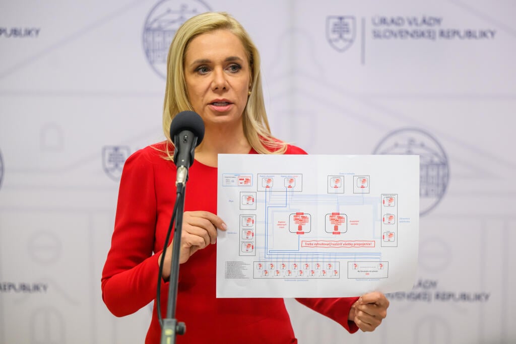 Na snímke podpredsedníčka vlády a ministerka hospodárstva SR Denisa Saková (Hlas-SD) počas tlačovej konferencie po 64. schôdzi vlády SR v Bratislave 13. decembra 2024. FOTO TASR - Jaroslav Novák