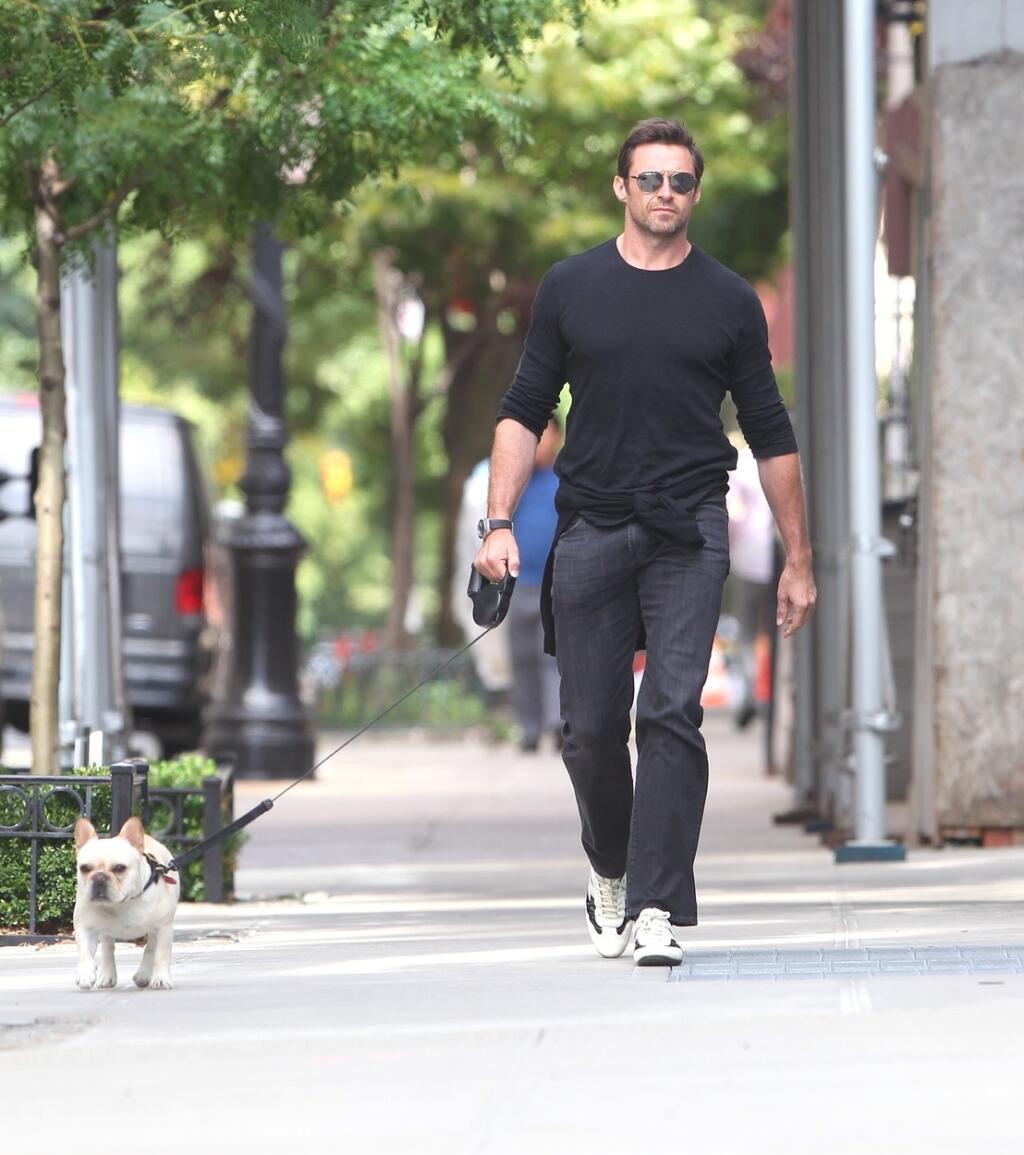 Hugh Jackman sa narodil v Sydney, ale má aj britské občianstvo po rodičoch, ktorí emigrovali do Austrálie.