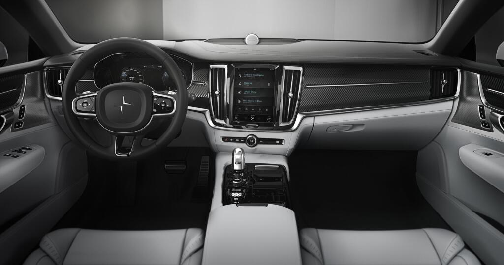 Interiér poznáme už z dnešných modelov značky Volvo a v novom kupé vyzerá ešte lepšie