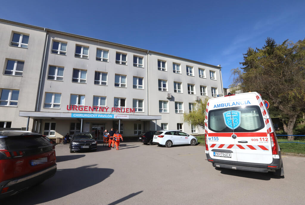 Na snímke Nemocnica AGEL Zvolen 20. marca 2024. FOTO TASR - Ján Krošlák