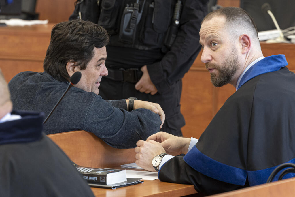 Marián Kočner so svojim obhájcom Markom Parom.