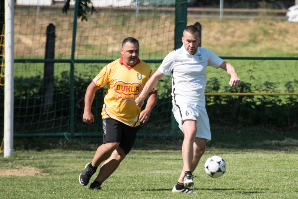 Žigmund Pálffy je stále aj náruživý futbalista.