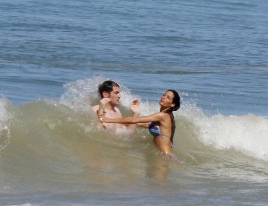 Sara je vďačným objektom pre paparazzi fotografov. Takto ju