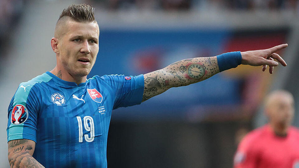 Slovenský reprezentant Juraj Kucka si na plat v Parme určite nesťažuje