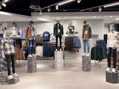Na Slovensko prichádza lacný obchod s oblečením: POZNÁME DÁTUM OTVORENIA prvej predajne!