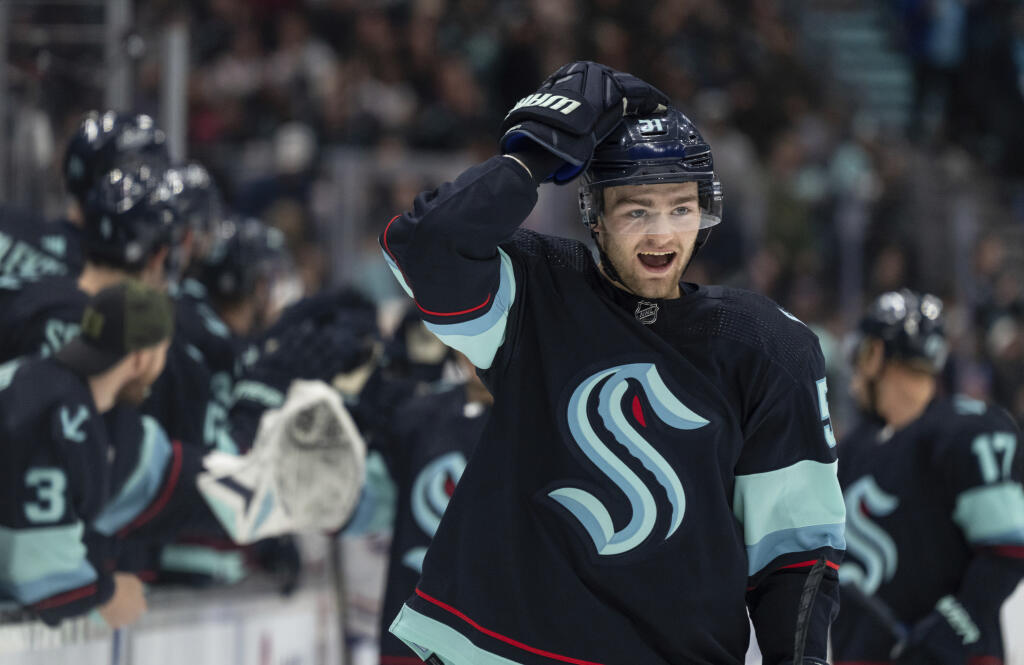 Shane Wright strelil prvý gól v NHL práve proti Montrealu.
