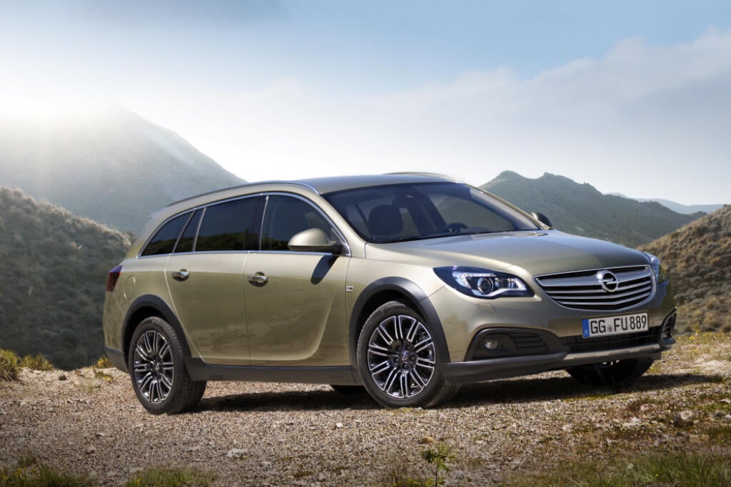 TREND test Opel Insignia Country Tourer 2,0 CDTI 4 x 4