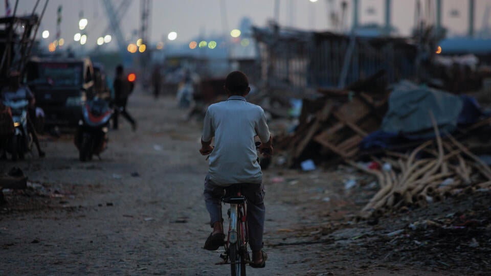 Indonesia Must Reduce Extreme Poverty