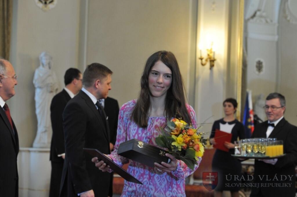 Petra Vlhová a jej outfit na Úrade vlády v roku 2013.