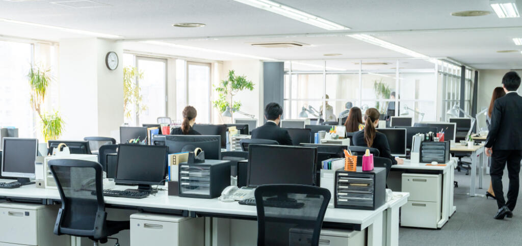 Working,Businessperson,In,Office.