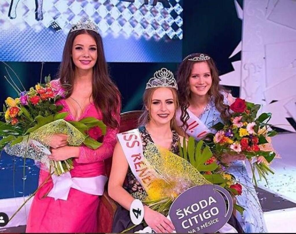Xénia sa zúčastnila na viacerých súťažiach krásy.