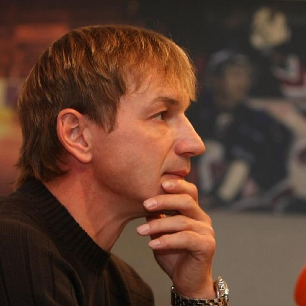 Zamyslený Peter Bondra.